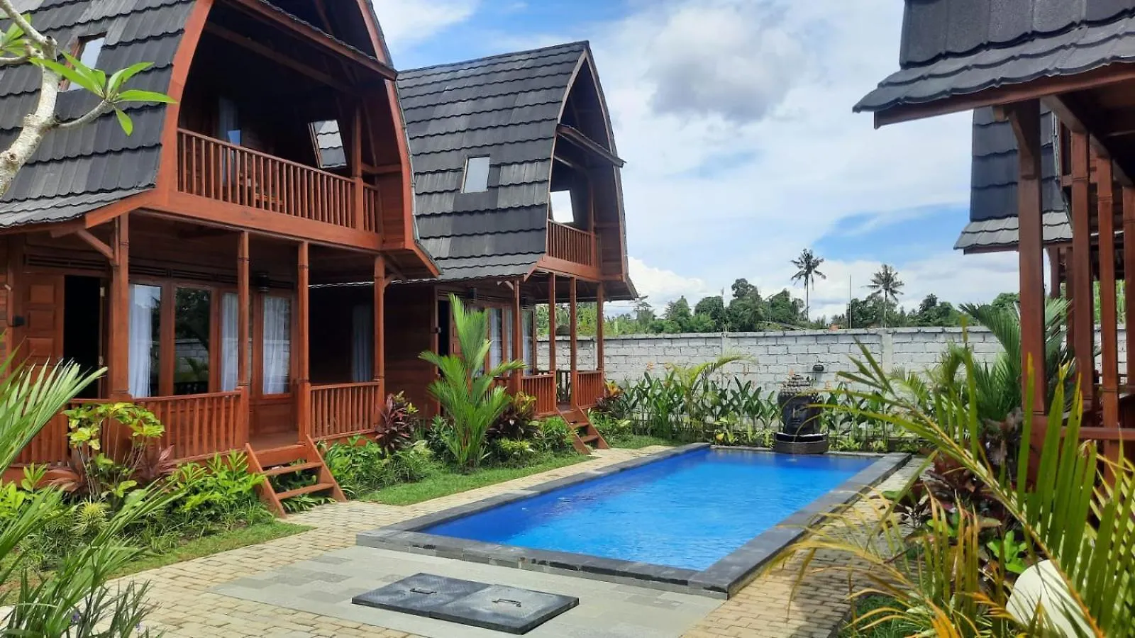 Kayu Joglos Ubud